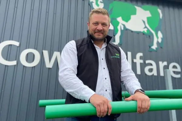 Jens Christian, Cow-Welfare